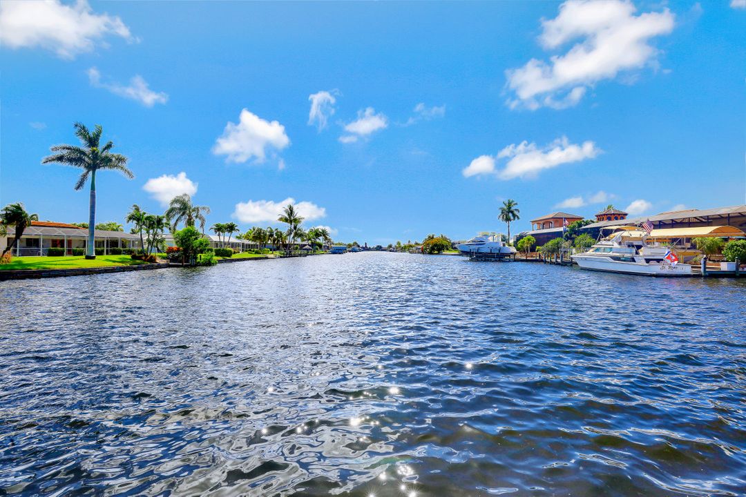 5003 Pelican Blvd, Cape Coral, FL 33914