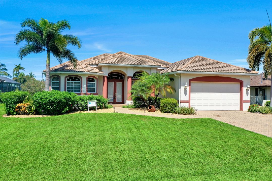 5218 Skyline Blvd, Cape Coral, FL 33914