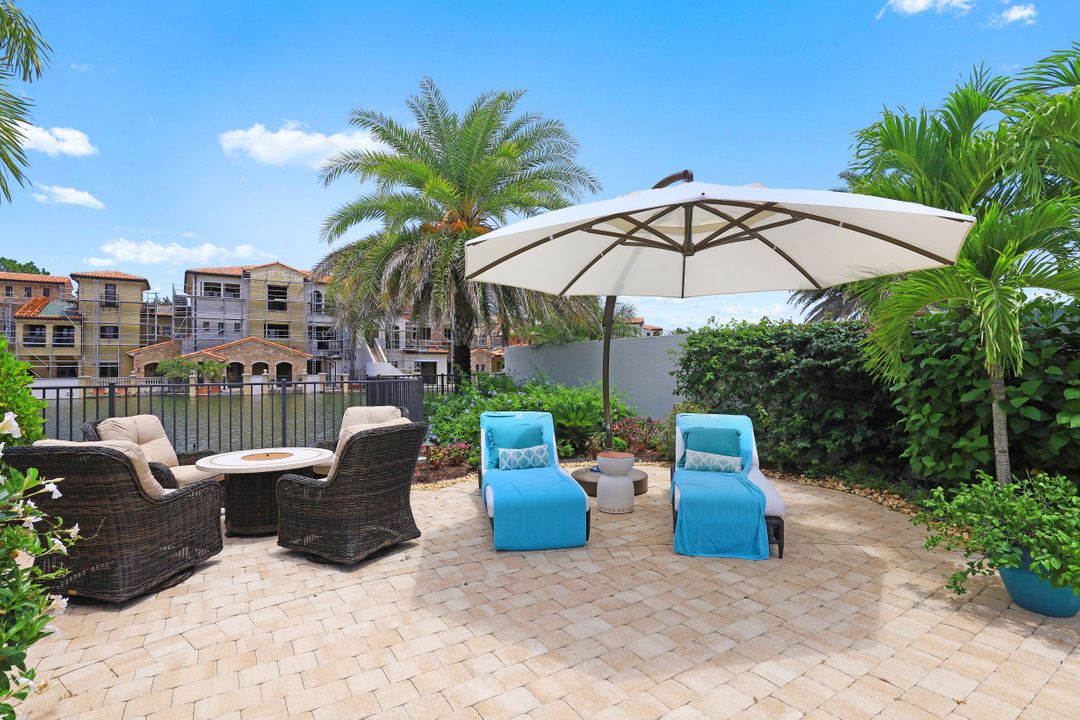 16464 Talis Park Dr, Naples, FL 34110