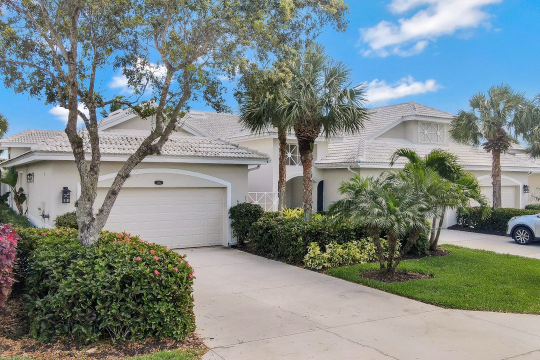 4542 Cardinal Cove Ln, Naples, FL 34114