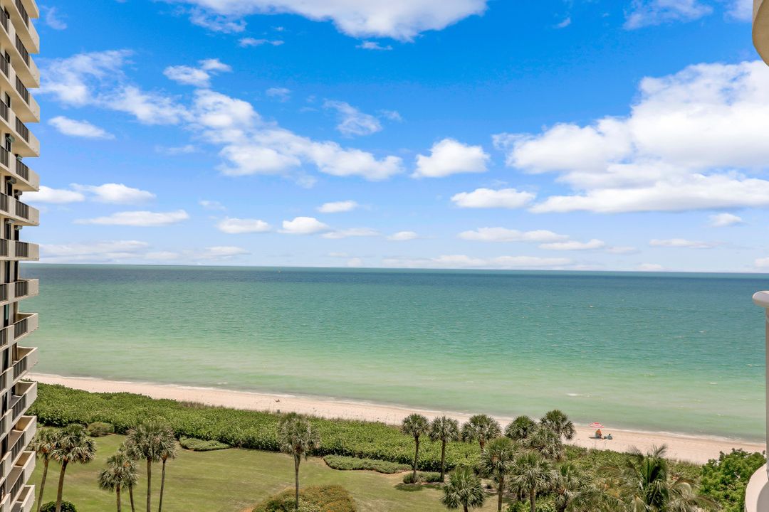 11125 Gulf Shore Dr #701, Naples, FL 34108