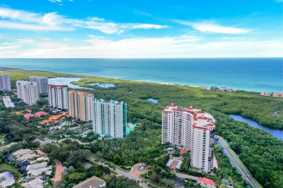 7575 Pelican Bay Blvd #1705, Naples, FL 34108