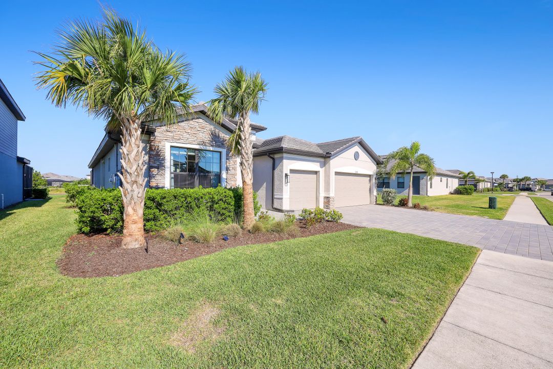 11591 Canopy Loop, Fort Myers, FL 33913