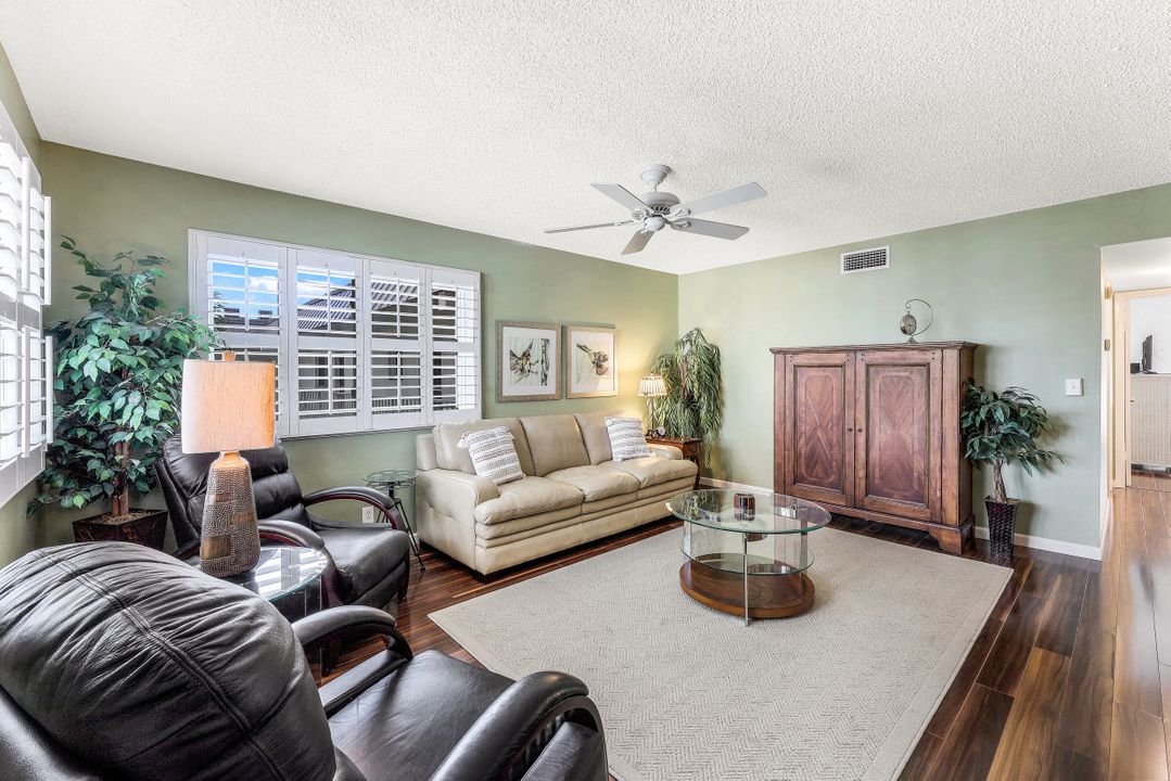 766 Central Ave #319, Naples, FL 34102