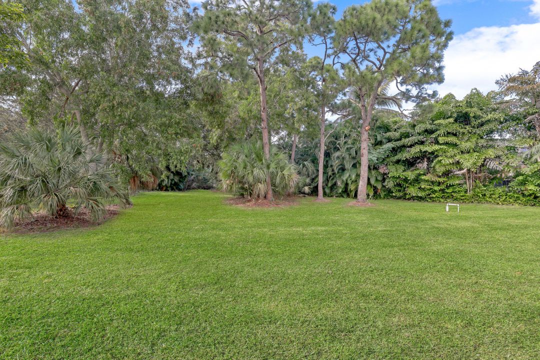 28140 Meadowlark Ln, Bonita Springs, FL 34134