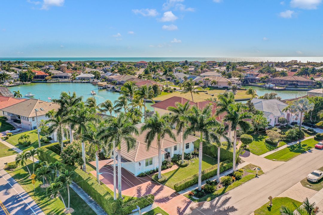 389 Colonial Ave, Marco Island, FL 34145