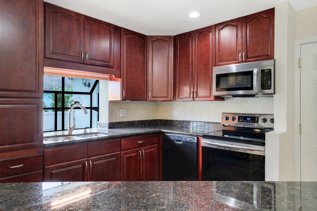 10355 St Patrick Ln, Bonita Springs, FL 34135