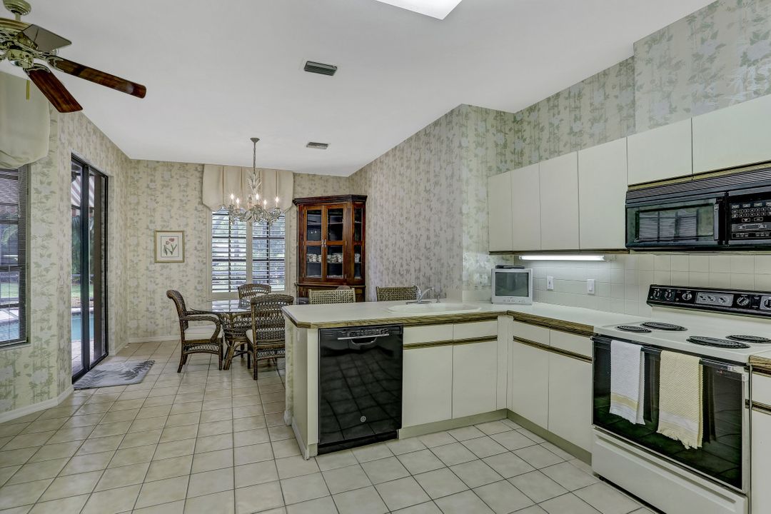 12987 Beacon Cove Ln, Fort Myers, FL 33919