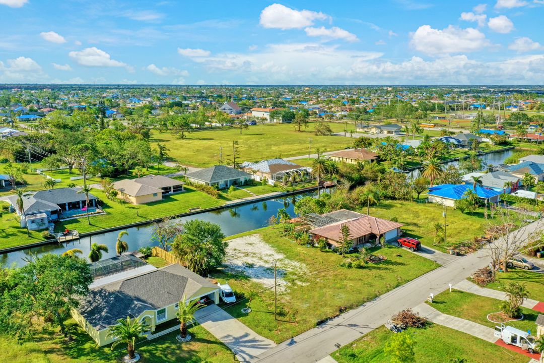 106 SE 23rd Pl, Cape Coral, FL 33990