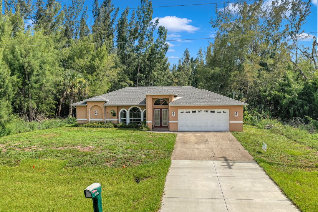 2254 SW 4th St, Cape Coral, FL 33991