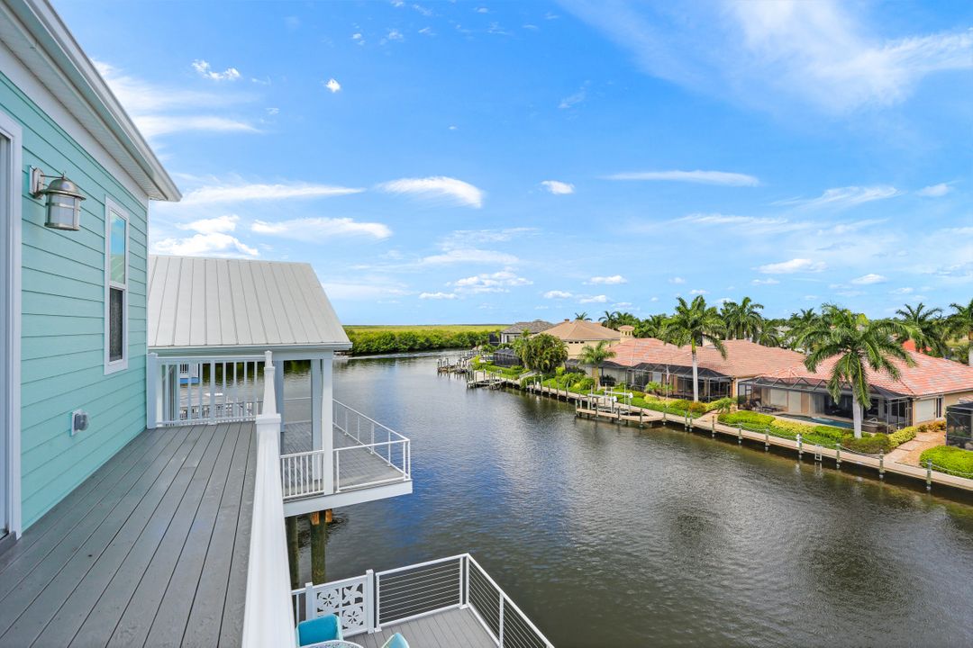 5862 Shell Cove Drive, Cape Coral, FL 33914