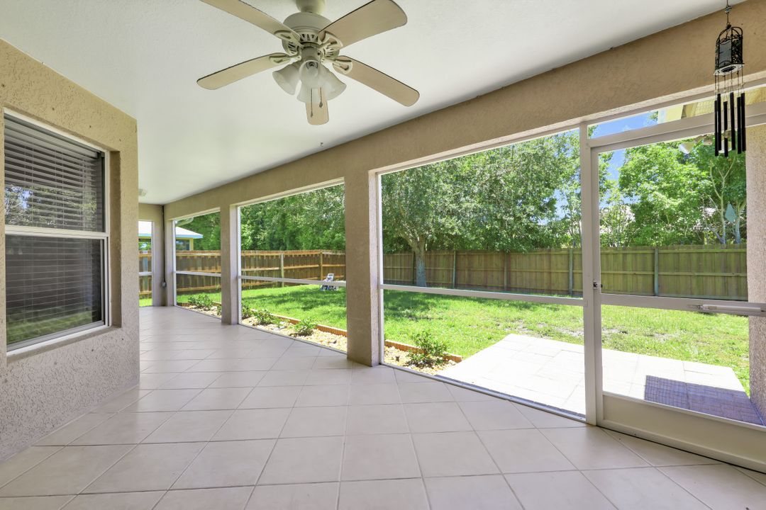 1120 NW 9th Terrace, Cape Coral, FL 33993