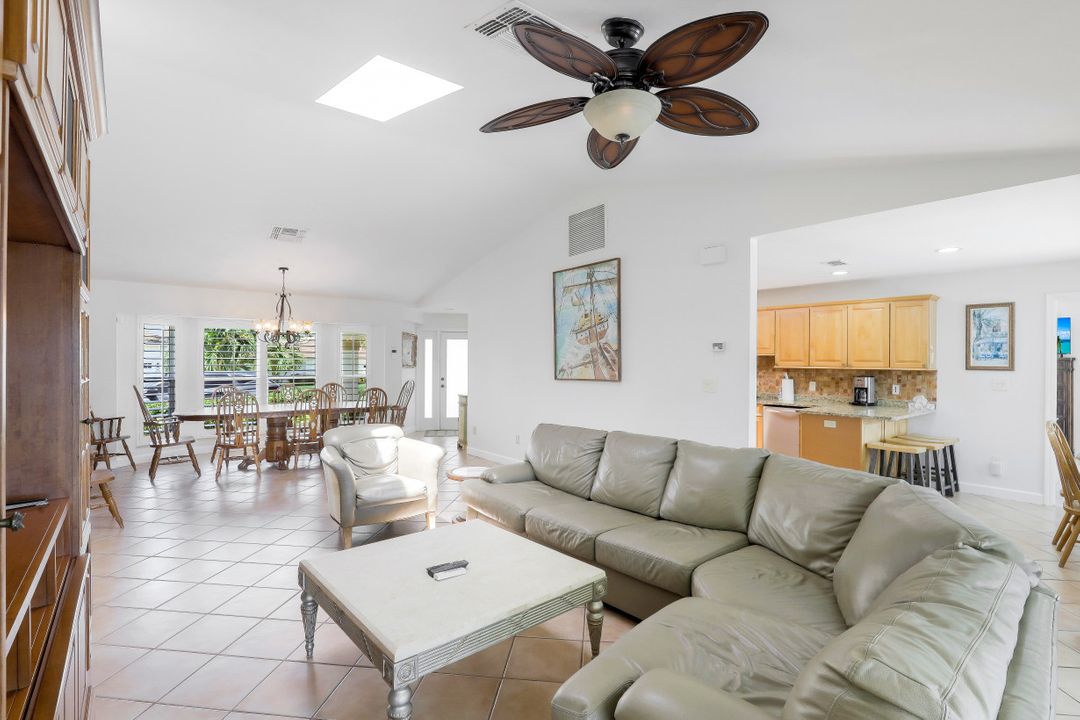 435 Kendall Dr, Marco Island, FL 34145