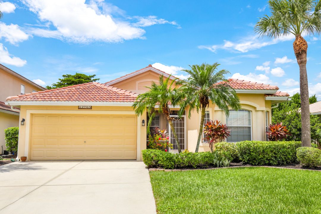 12765 Ivory Stone Loop, Fort Myers, FL 33913