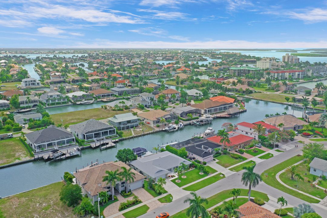 767 Amber Dr, Marco Island, FL 34145