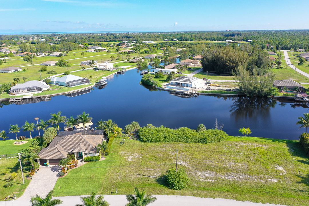 3519 NW 21st Terrace, Cape Coral, FL 33993