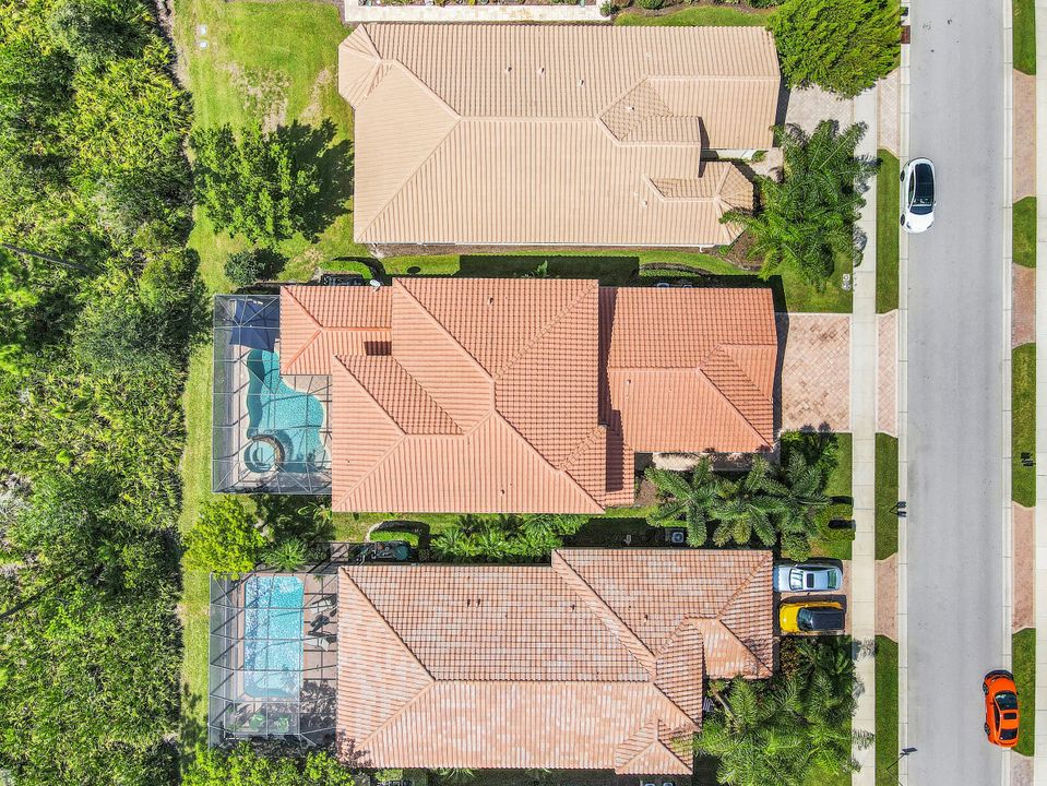 3459 Pacific Dr, Naples, FL 34119