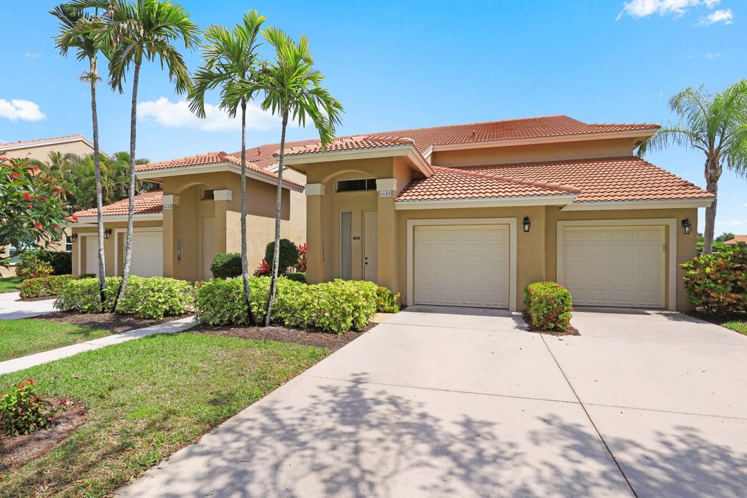 6680 Huntington Lakes Cir #102, Naples, FL 34119