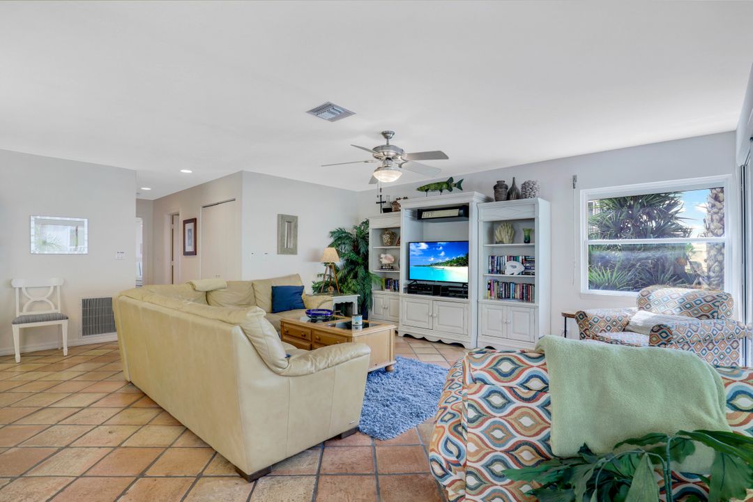 7902 Estero Blvd, Fort Myers Beach, FL 33931