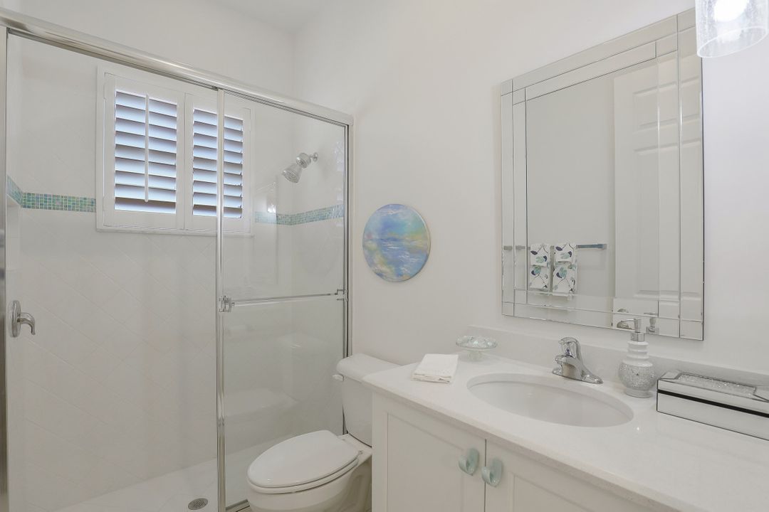 3462 Pacific Dr, Naples, FL 34119