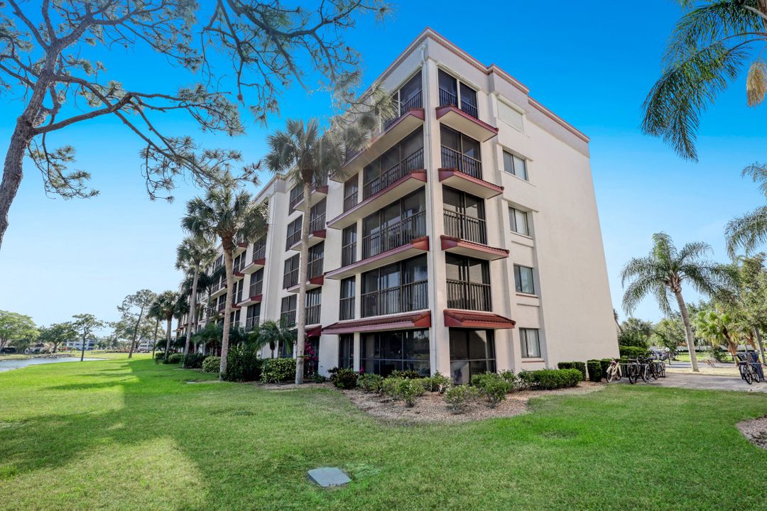 7410 Lake Breeze Dr #409, Fort Myers, FL 33907