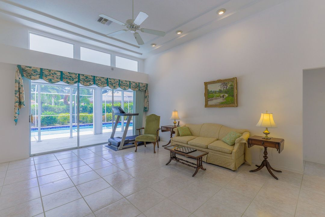 28070 Winthrop Cir, Bonita Springs, FL 34134