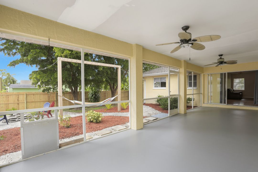 17384 Delaware Rd, Fort Myers, FL 33967