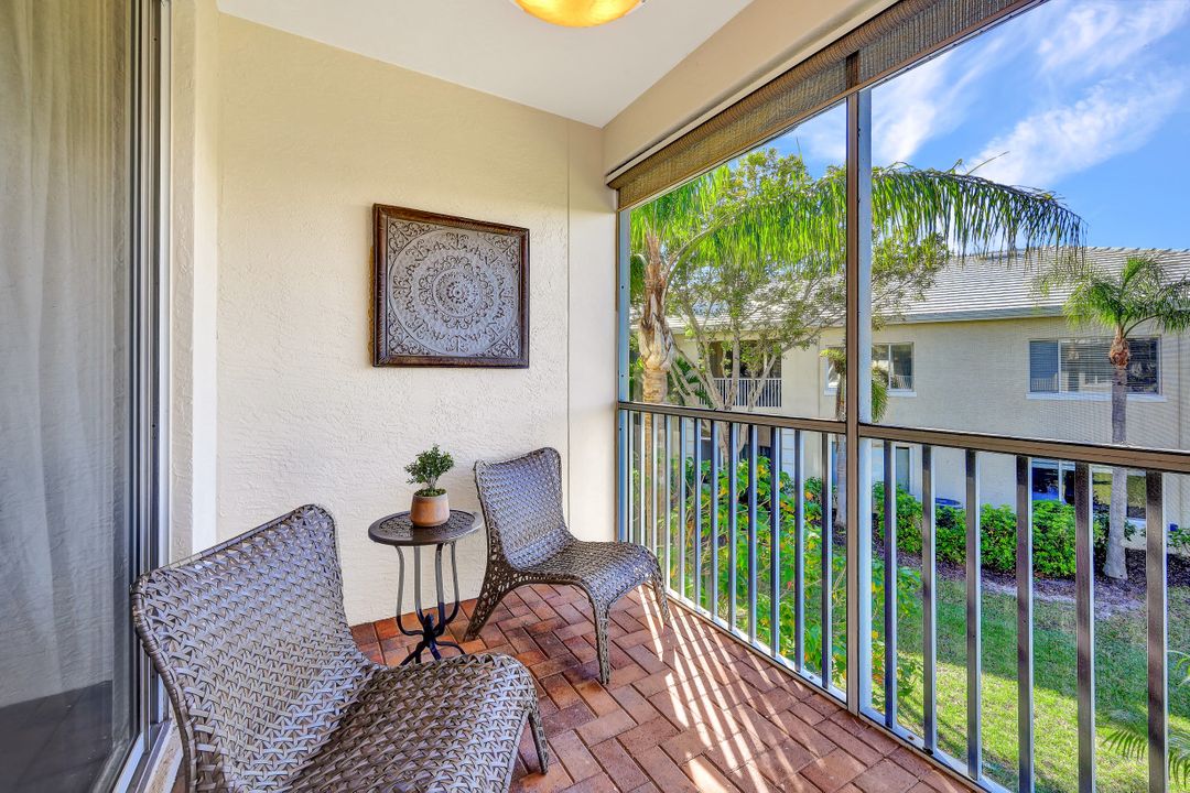 1405 Sweetwater Cove ##202, Naples, FL 34110