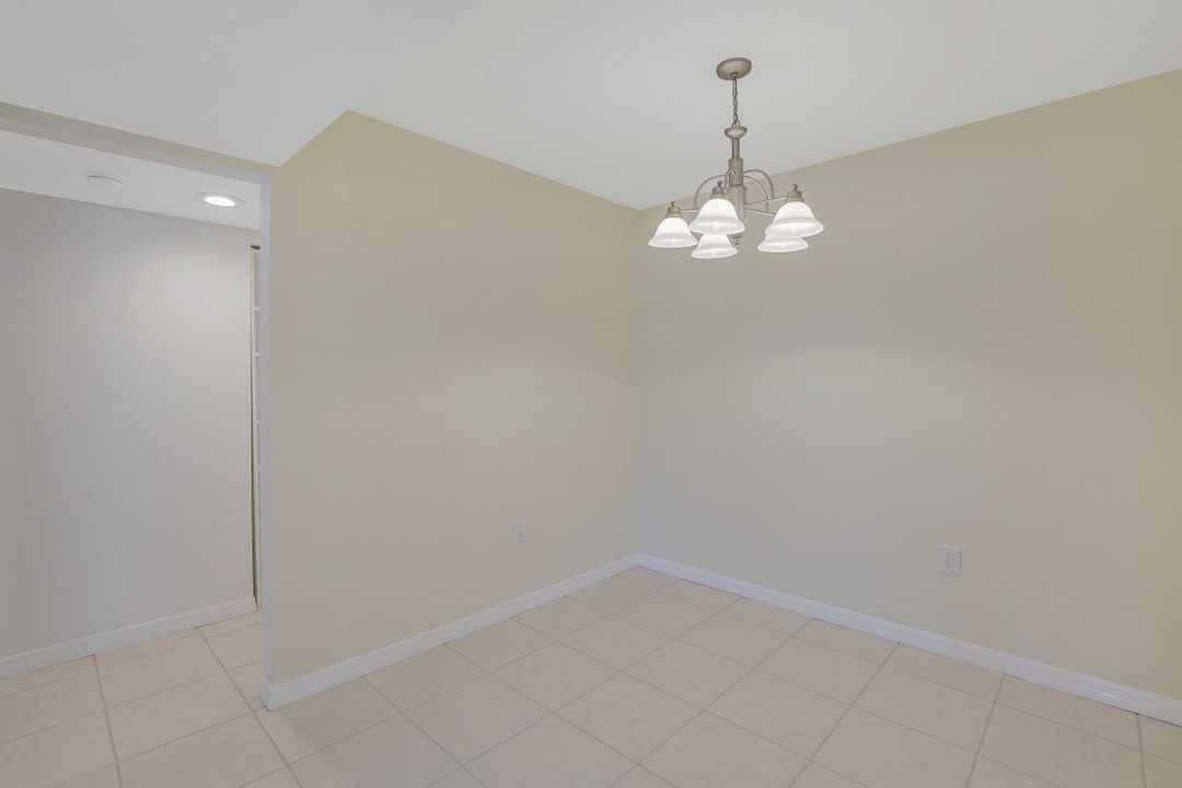 3110 Seasons Way #208, Estero, FL 33928