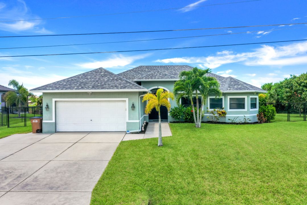 1434 NW 38th Pl, Cape Coral, FL 33993