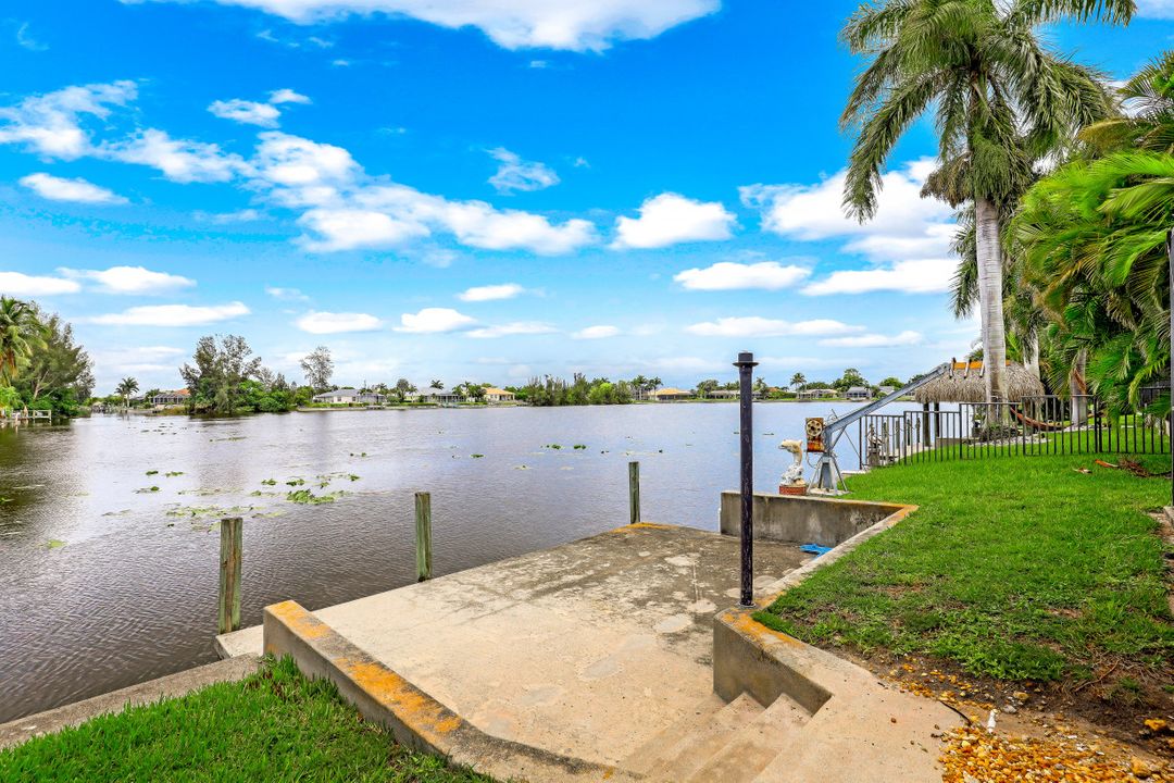 3627 SW 15th Pl, Cape Coral, FL 33914