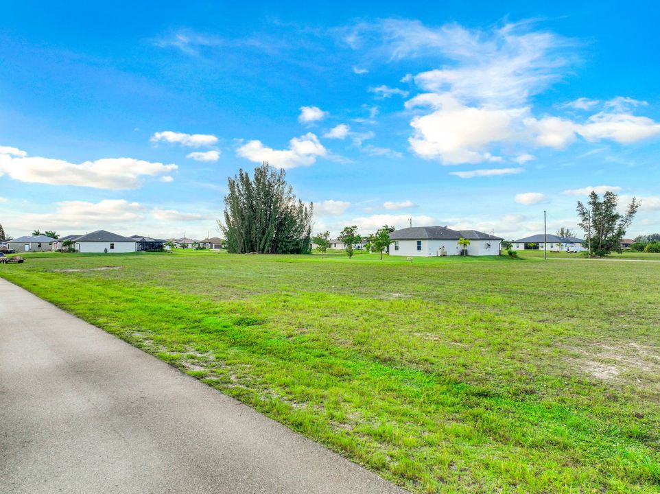 4632 NW 34th St, Cape Coral, FL 33993