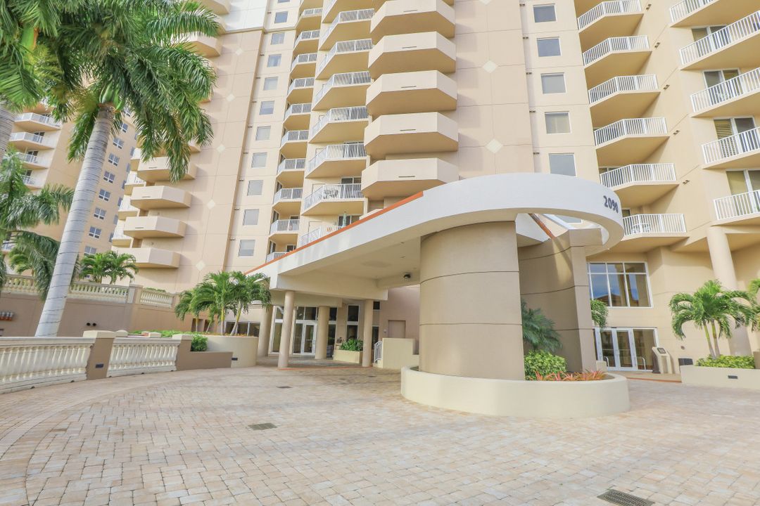 2090 W First St #2508, Fort Myers, FL 33901