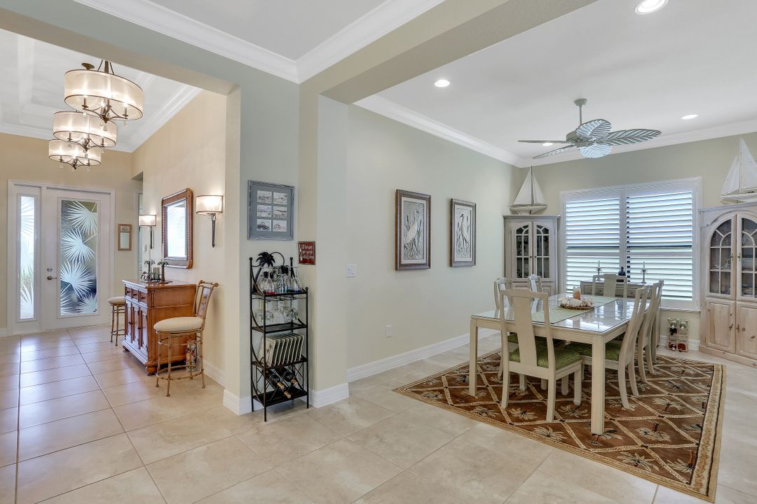 3578 Beaufort Ct, Naples, FL 34119