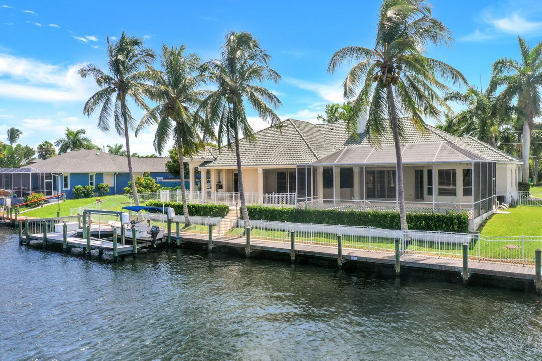 5215 SW 23rd Ave, Cape Coral, FL 33914