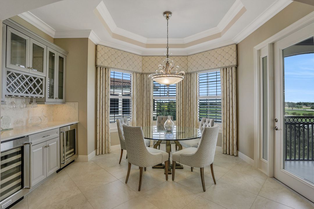 16426 Carrara Way #302, Naples, FL 34110