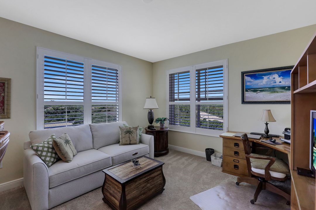 455 Cove Tower Dr #704, Naples, FL 34110