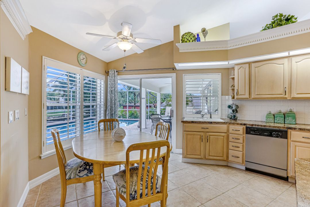 27313 Buccaneer Dr, Bonita Springs, FL 34135