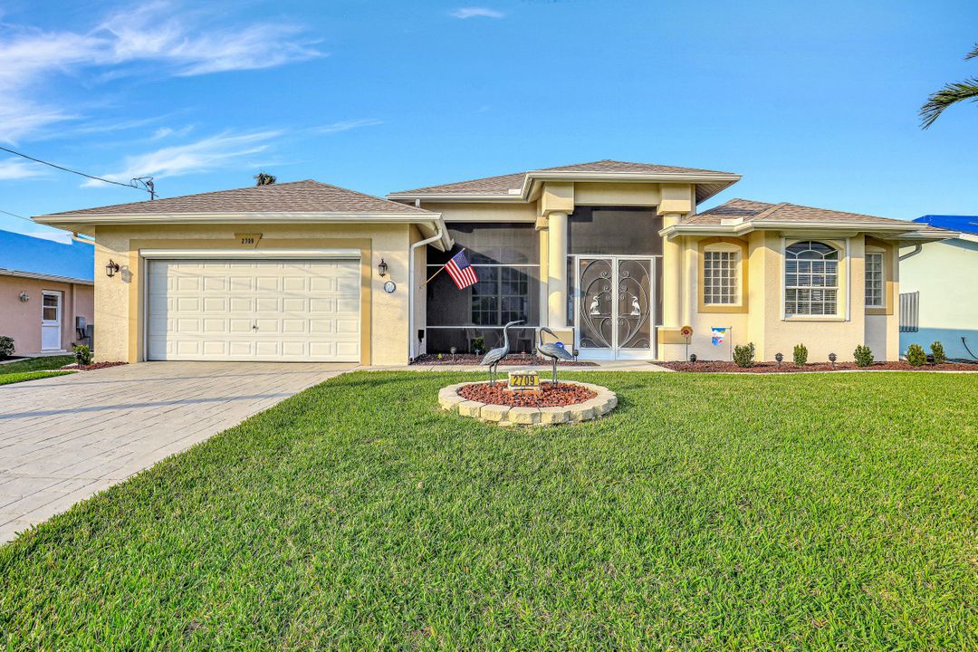 2709 SW 37th St, Cape Coral, FL 33914