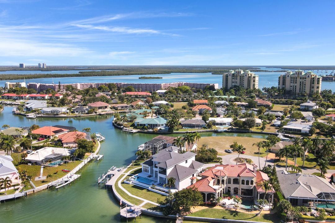 1084 Old Marco Ln, Marco Island, FL 34145