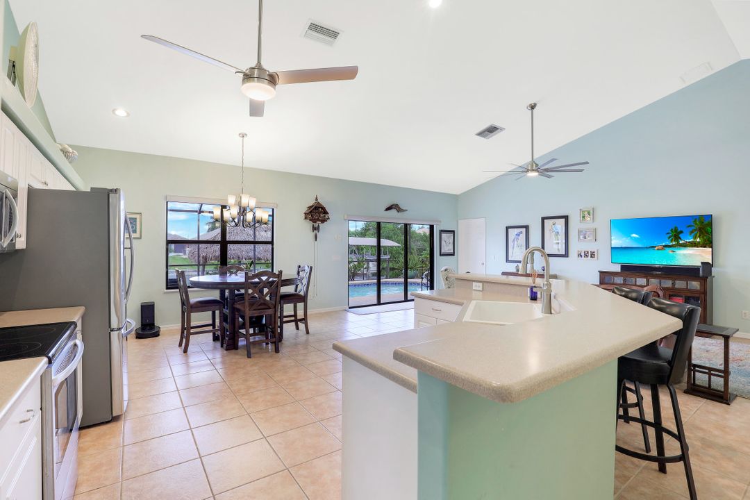 1434 NW 38th Pl, Cape Coral, FL 33993