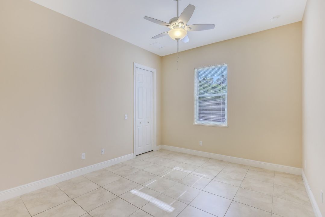 2984 38th Ave SE, Naples, FL 34117