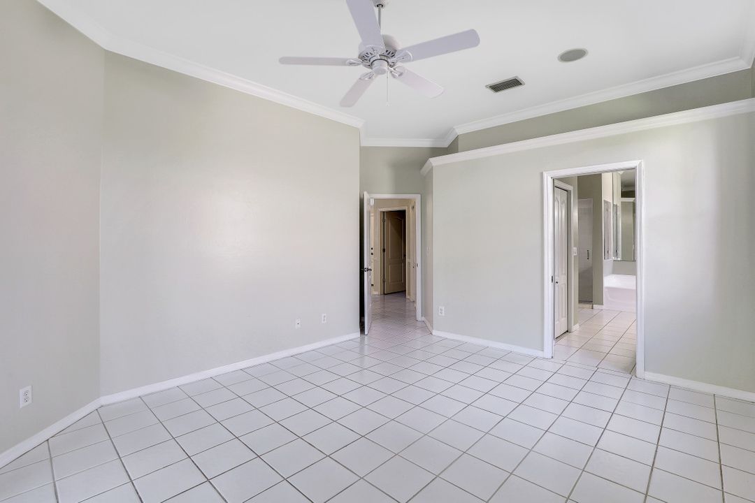 25610 Springtide Ct, Bonita Springs, FL 34135