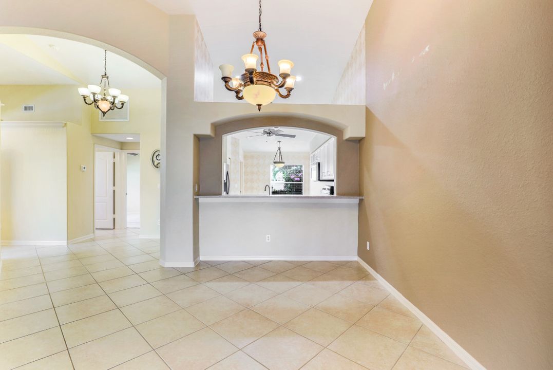 8388 Ibis Cove Cir, Naples, FL 34119