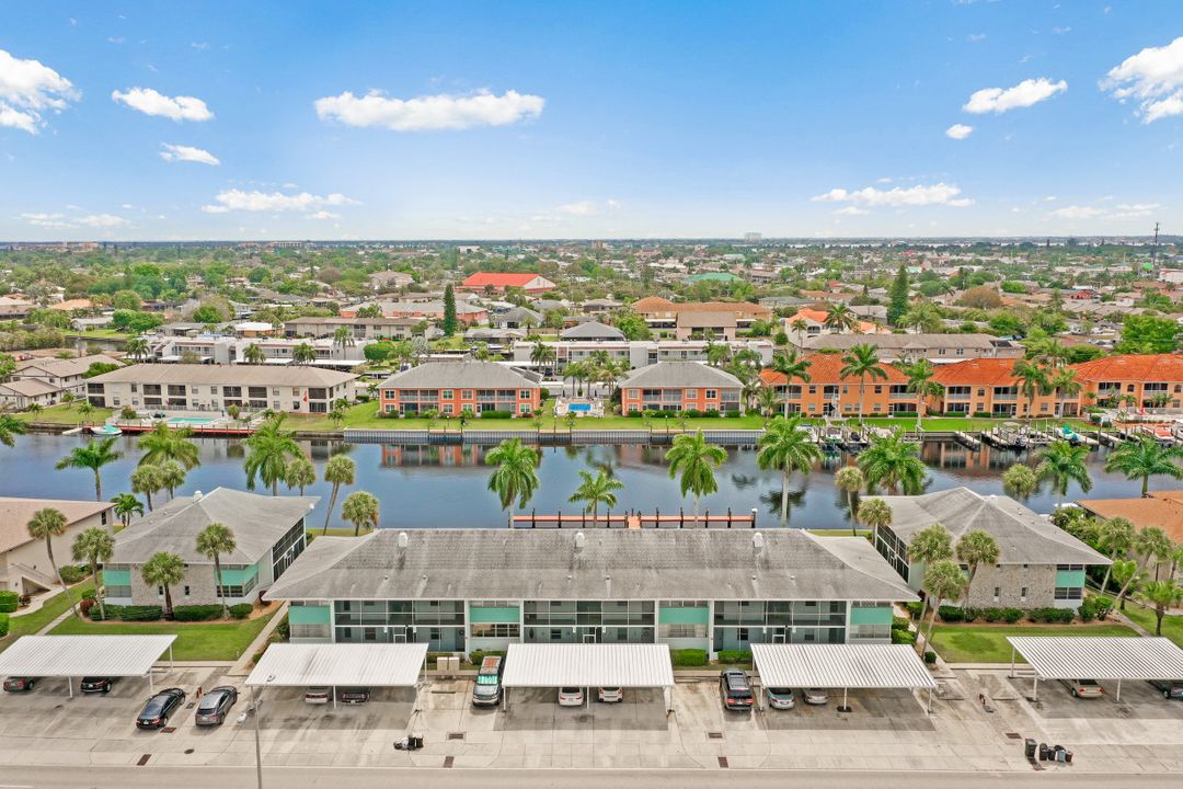 4427 Country Club Blvd #G-2, Cape Coral, FL 33904