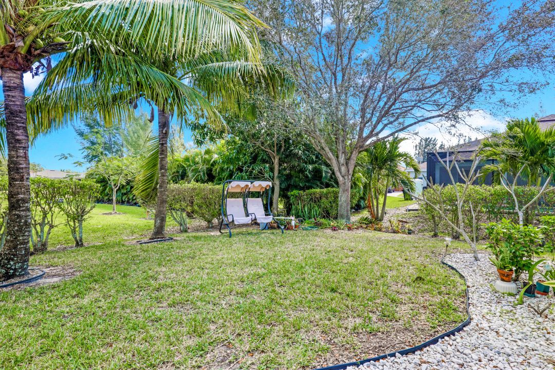 2910 NW 11th Terrace, Cape Coral, FL 33993