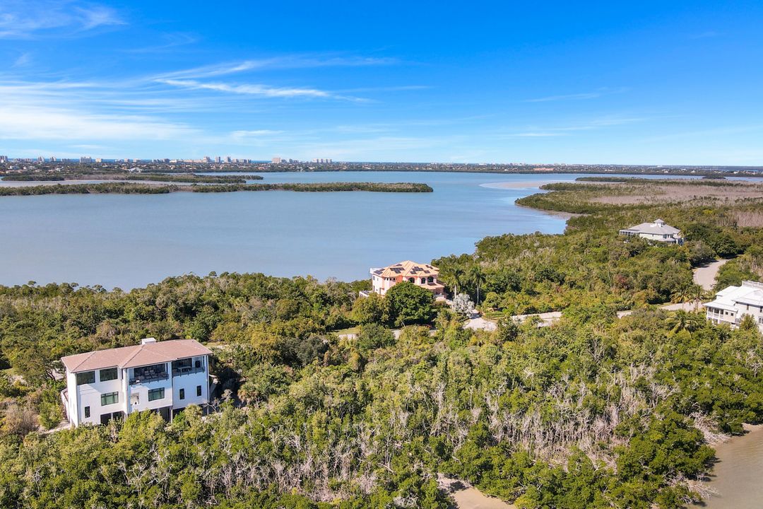 882 Whiskey Creek Dr, Marco Island, FL 34145