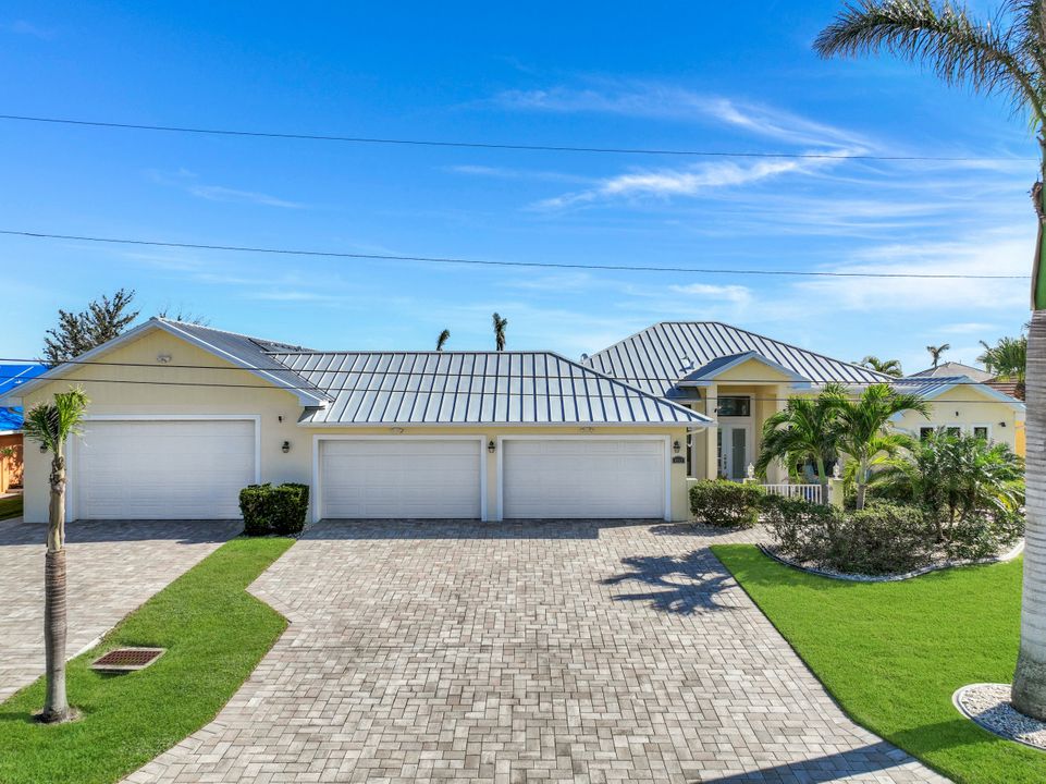 4517 SW 23rd Ave, Cape Coral, FL 33914