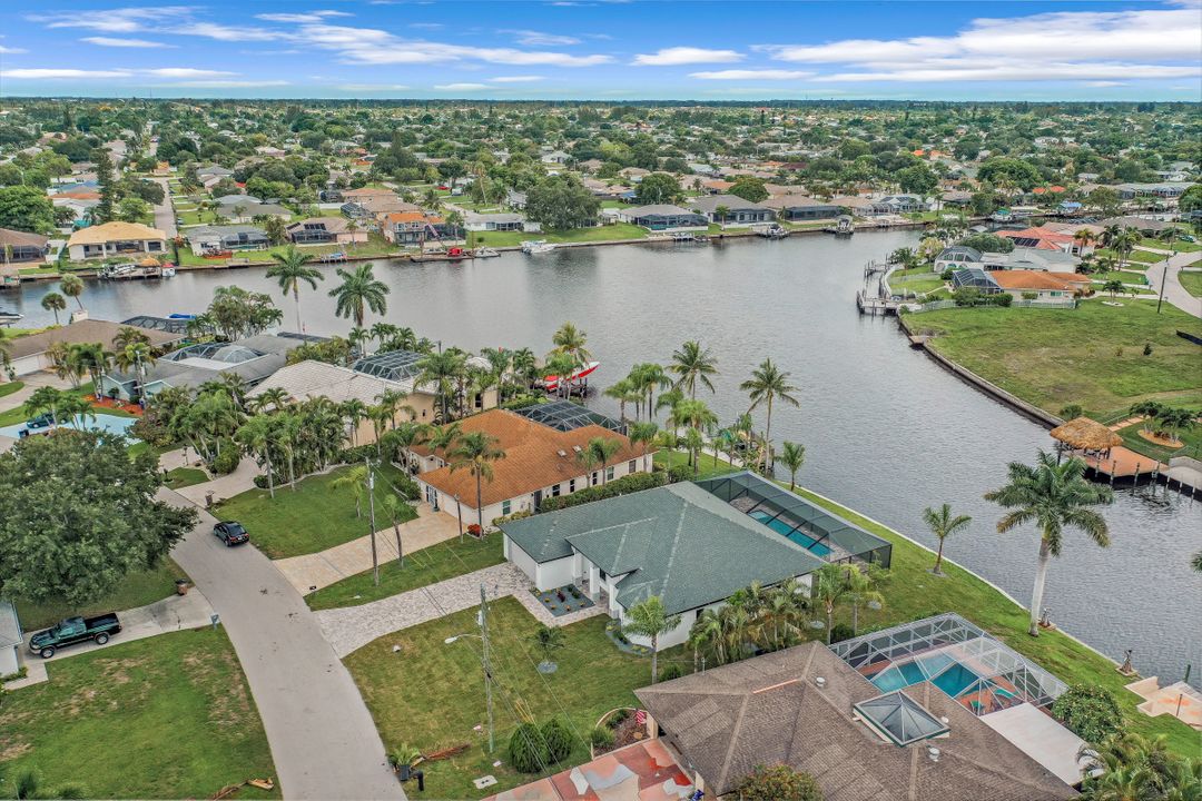 1113 SE 32nd Terrace, Cape Coral, FL 33904