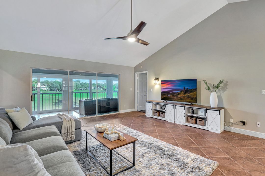 253 Via Perignon, Naples, FL 34119